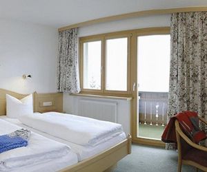 Pension Bergland Lech Austria