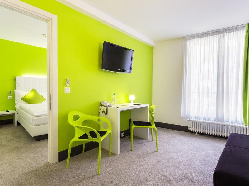 Hotel Photo 9