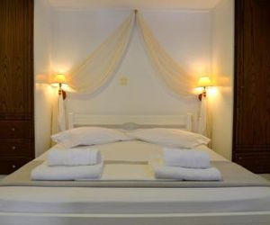 Niki Rooms Adamas Greece