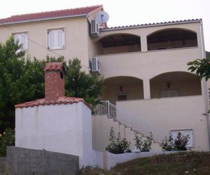 Apartments "sea view" Miki & Ivana Bol Croatia