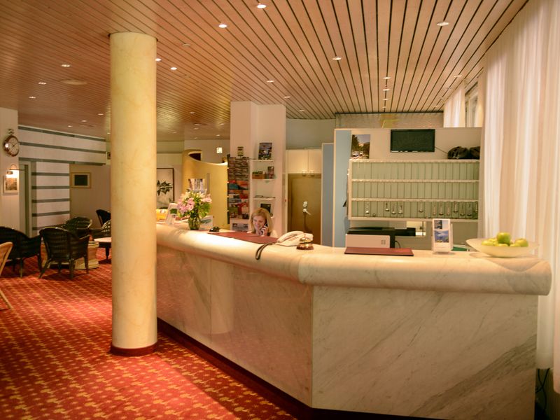 Hotel Photo 12
