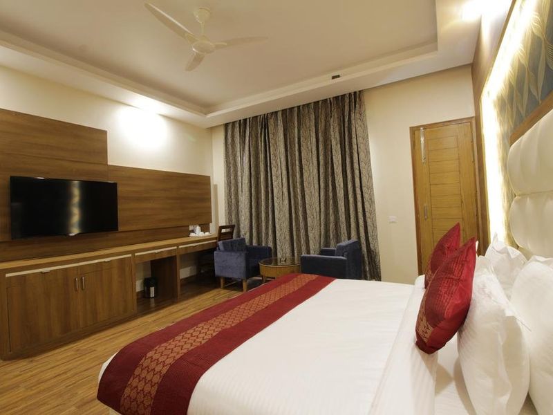 Hotel Photo 3