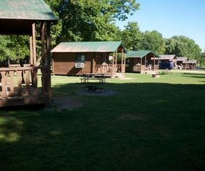 Fremont Jellystone Park Loft Cabin 4 Waupaca United States