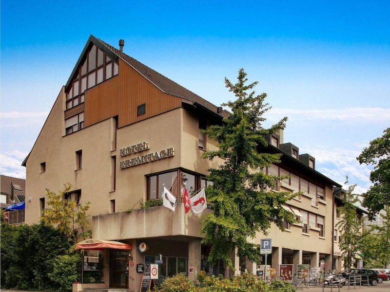 Hotel Photo 1