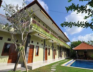 Cempaka Mas Guesthouse Canggu Indonesia