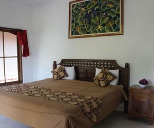 Star Two Thousand Bungalow Lembongan Island Indonesia