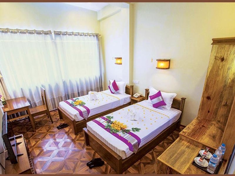 Hotel Photo 5