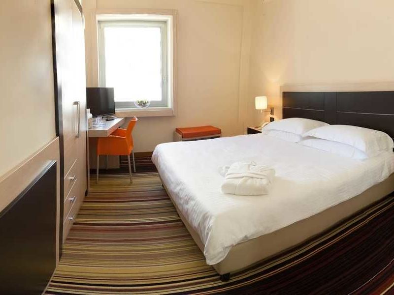 Hotel Photo 4