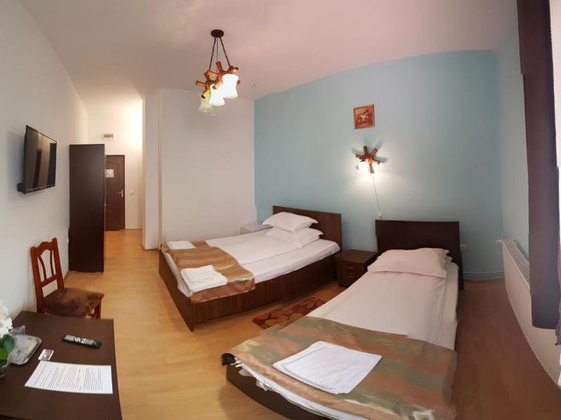 Hotel Photo 8