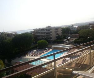 Apartment Heliotel Marine 4* Bord de Mer St. Laurent-du-Var France