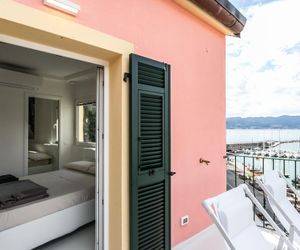 Al Molo Sea View Rooms Lerici Italy