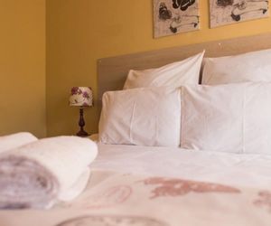 Lolos Exquisite Two Bedroom Apartment Harare Zimbabwe