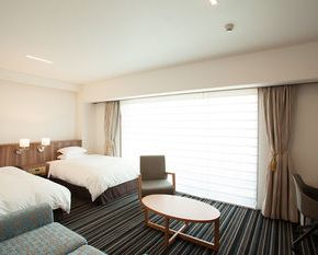 NearBy Hotel