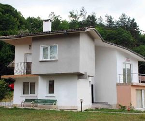 Villa Velena Guest House Apriltsi Bulgaria