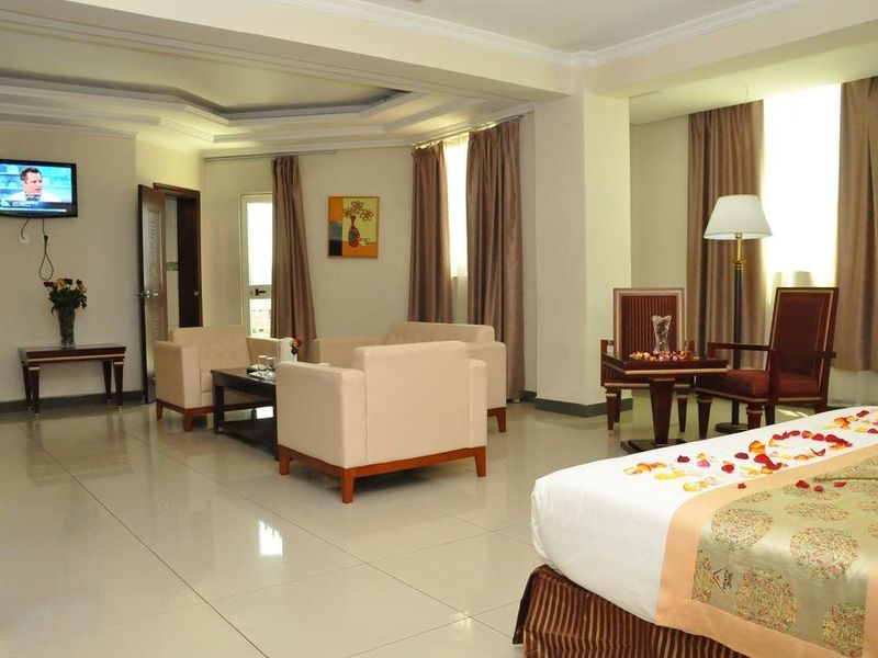 Hotel Photo 5