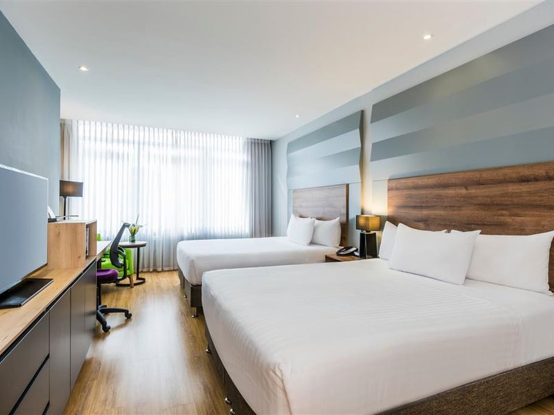 Hotel Photo 1