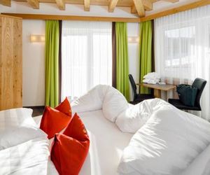 Hotel Sonnleiten Ladis Austria