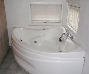 Holiday home Gyldenrisvej V Skattebolle Denmark