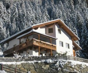 Haus Evelin St. Leonhard im Pitztal Austria