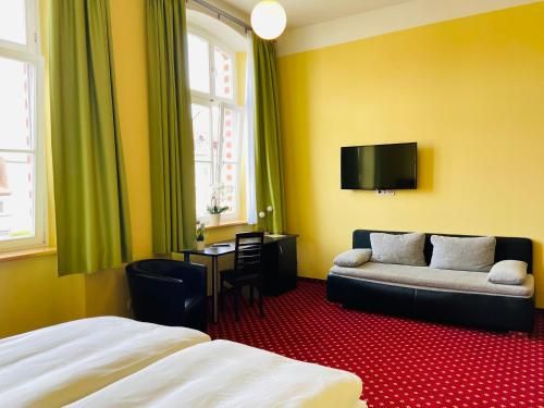 Hotel Photo 1