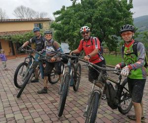 Agriturismo Bike Hotel Podere Giarlinga Massa Marittima Italy