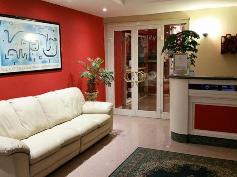 Hotel Photo 10