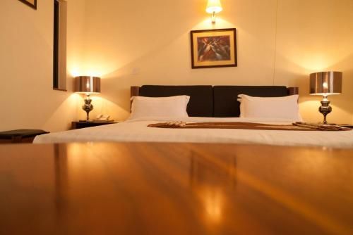 Hotel Photo 4
