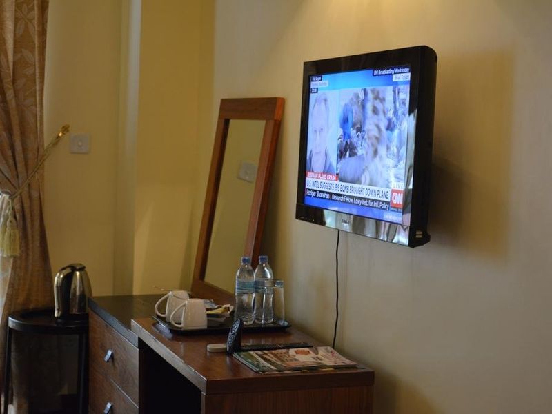 Hotel Photo 8