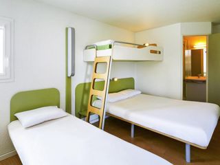 Hotel pic ibis budget Chartres