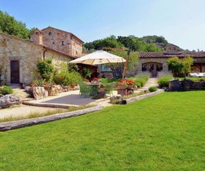 Luxurious villa, near Orvieto, with heated pool and private spa Case Branca Italy