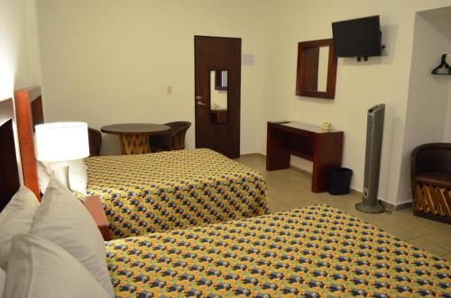 Hotel Photo 1