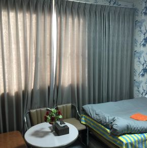 NearBy Hotel