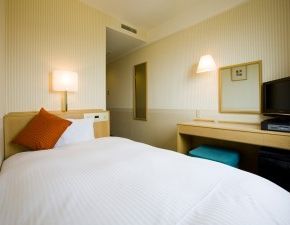 NearBy Hotel