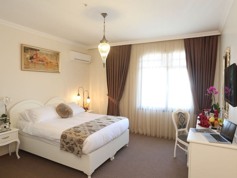 Hotel Photo 1