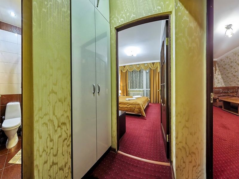 Hotel Photo 9