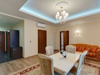 Men'k Kings Hotel