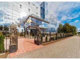 Men'k Kings Hotel