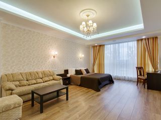 Men'k Kings Hotel
