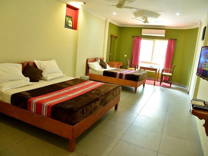 Hotel Photo 1