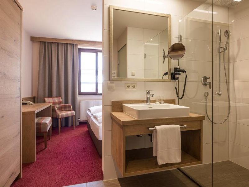 Hotel Photo 8
