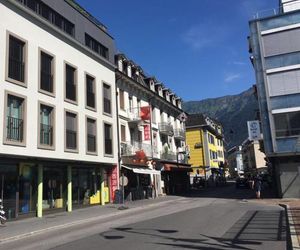 Happy central apartment Interlaken Switzerland