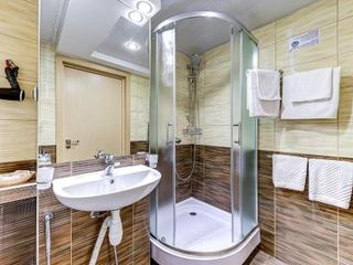 Стоуни Айленд Отель