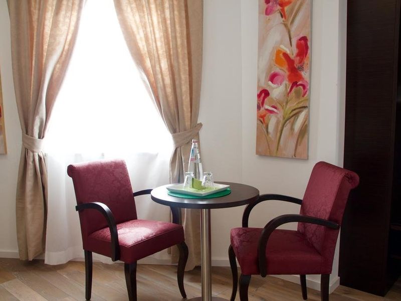 Hotel Photo 11
