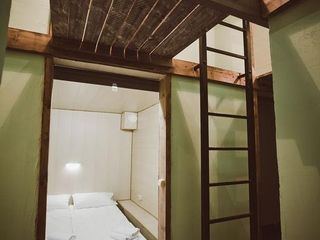 Хостел Woody Backpacker Party