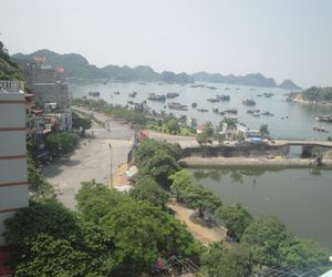 Cat Ba Daily Life Hotel Cat Ba Island Vietnam