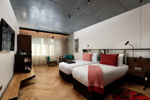 Hotel Photo 2