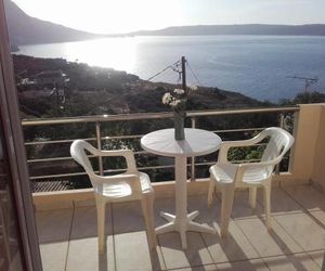 Olympic View Guesthouse Kalives Greece