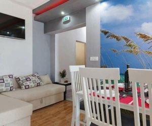 Apartments Romantica Jesenice Croatia