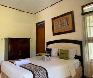OYO 261 Sasono Putro Residence Yogyakarta Indonesia