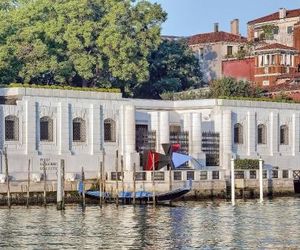 Archibald Giudecca Italy